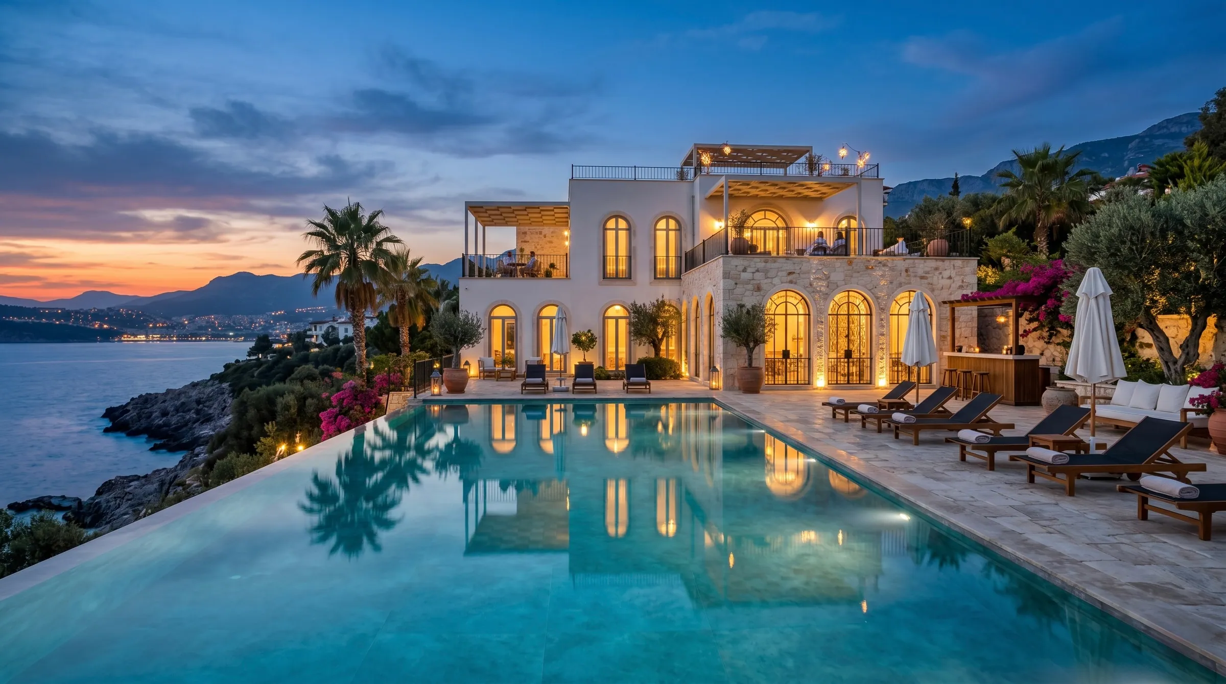 Blue Riviera, a whitewashed house above the sea at Kaş